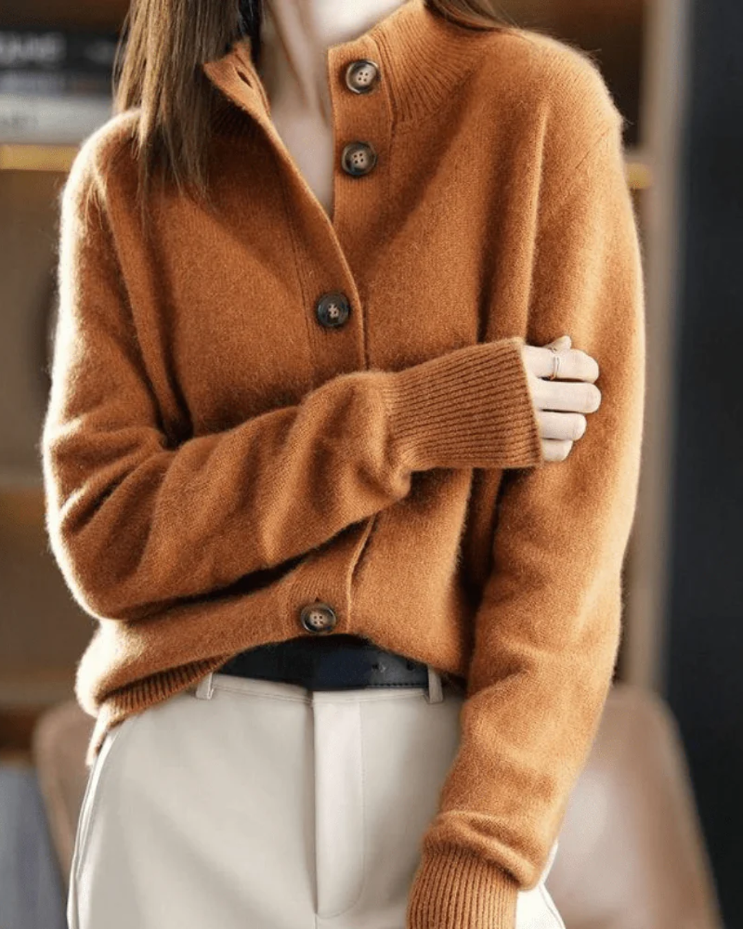 Talia | Retro-Style Cashmere Cardigan