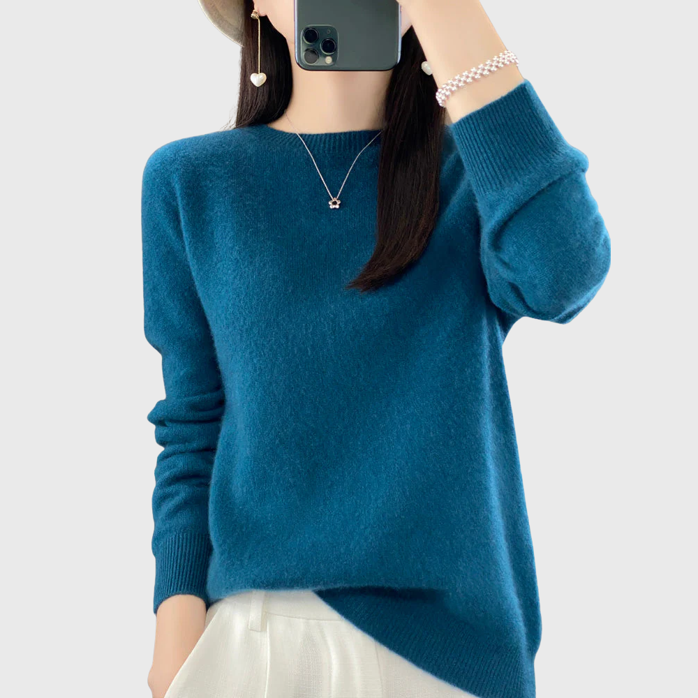 Anette | Warm sweater for cold days