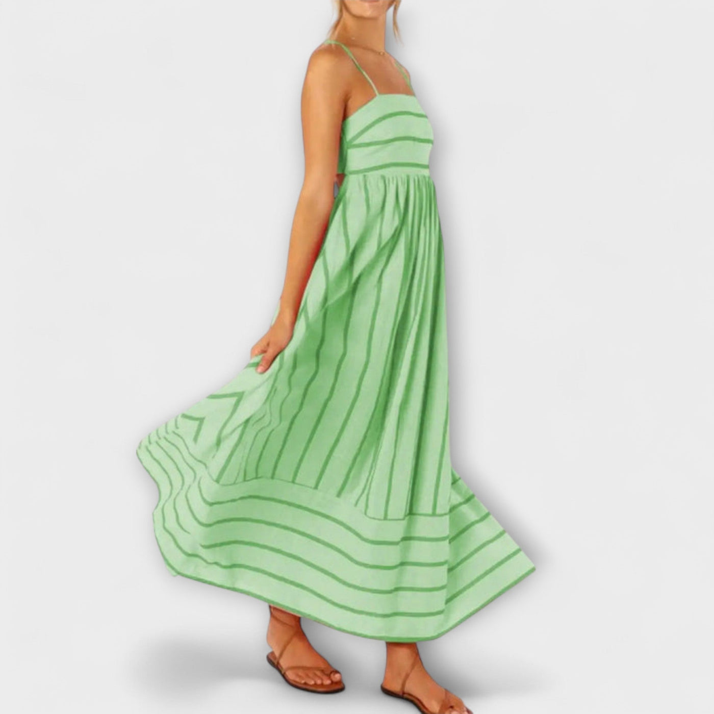 Svea - Maxi Dress in Bare Bloom